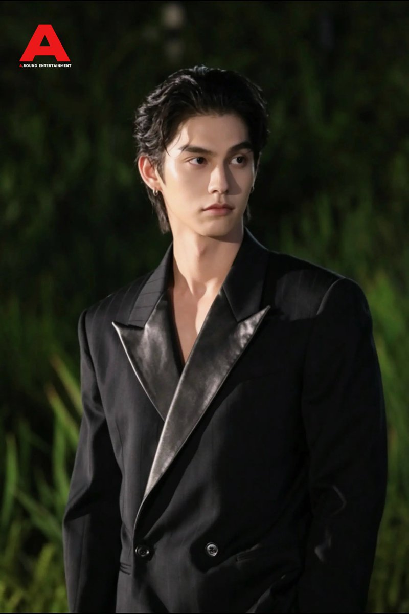 around_ent's tweet photo. “ไบร์ท วชิรวิชญ์” ร่วมงาน Open House เปิดตัวโครงการ "Cloud 11" ปักหมุด Creative Capital ใหม่ของเอเชีย

BRIGHT AT CLOUD 11 
#BRIGHTxCloud11OpenHouse
#bbrightvc #ไบร์ทวชิรวิชญ์
#CLOUD11OPENHOUSE #CLOUD11 https://t.co/oETrWJRlFz