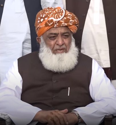 Maj_Marwat's tweet photo. اس منافق کو اسلام سے زیادہ اسلام آباد عزیز ہے
اور اسلام آباد سے ہی مفادات وابسطہ ہیں
اب جب اسلام آباد میں اسے کسی نے ہڈی نہیں ڈالی
تو یہ پاک فوج کے عظیم شہداء اور غازیوں کو پڑ گیا ہے ،،

تیرے گفتار پر لعنت 🖐️ 
تیرے کردار پر لعنت 🖐️ https://t.co/dLfWtXNGeH