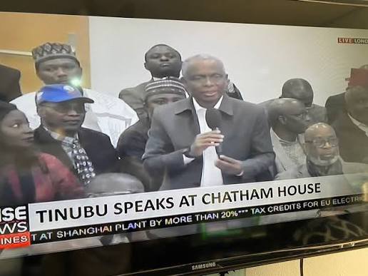HarmlessHQ's tweet photo. That Buhari's henchmen and core insiders have been quietly handled by Tinubu.

Emefiele is still languishing in custody, losing assets here and there.

El Rufai is fighting for his life in custody with almost impossible bail conditions on his shoulder.

And just today, court ordered the final forfeiture of 48 property linked to Malami.

And these are the men that ruled with Buhari and ushered in Tinubu. 

Where exactly did they lose the game?