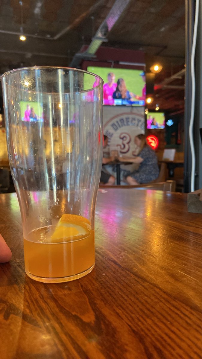 OrencasJames's tweet photo. Waiting for the sister to finish graduation and then #England 
come on boys https://t.co/yAkoazO4vO
