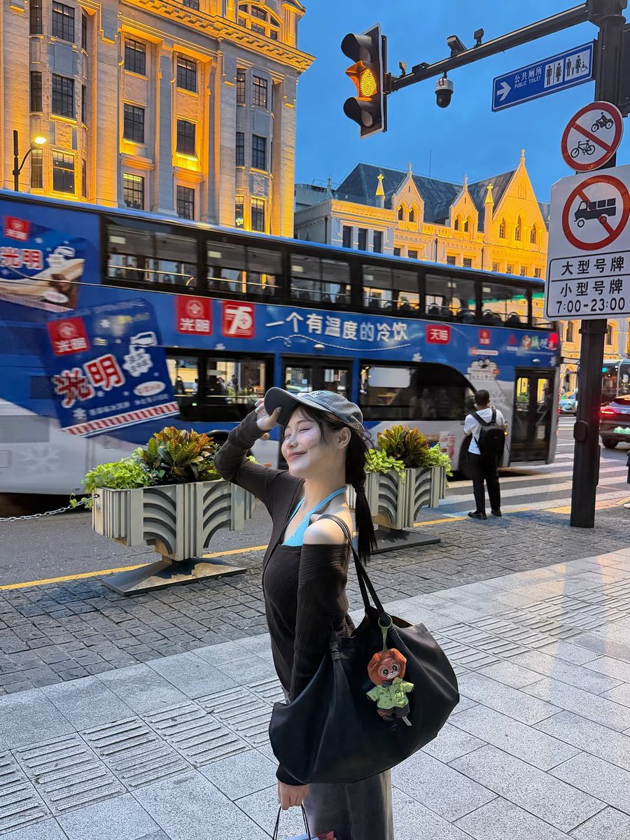 NallBNK48THFC's tweet photo. Nall 📸 [IG/FB Post]

กลับแล้ววว ✨

🔗 https://t.co/TcXvth5VDr

#NallBNK48 #BNK48 
#Signallspace 🍀✨ https://t.co/JOkFcbg2KJ