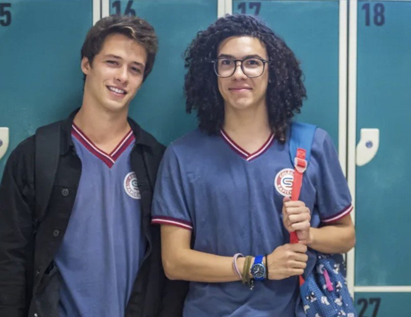 89kaspbk's tweet photo. no mundo gay vocês acham que esse casal existiria? https://t.co/mliUOwkWrB