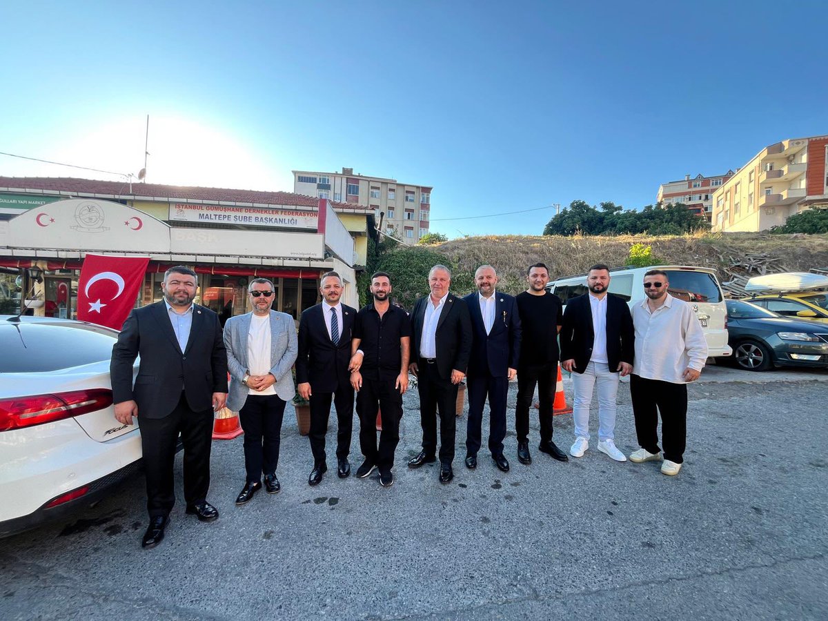 mhp_maltepe's tweet photo. Milliyetçi Hareket Partisi Maltepe İlçe Başkanlığı olarak Esnaflardan Sorumlu İlçe Başkan Yardımcımız Sn.Fatih Baydaroğlu ve İlçe Başkan Yardımcılarımız ile Başıbüyük mahallemizdeki değerli esnaflarımızı ziyarette bulunduk.

Kıymetli esnaflarımızla bir araya gelerek hemşehrilerimizin taleplerini dinledik, dertlerine ortak olduk. Güler yüzleriyle bizleri karşılayan tüm esnafımıza teşekkür ediyor, hayırlı ve bereketli kazançlar diliyoruz.

Birlik ve beraberlik içinde, Maltepe’miz için çalışmaya devam edeceğiz.
@aykutdogan91