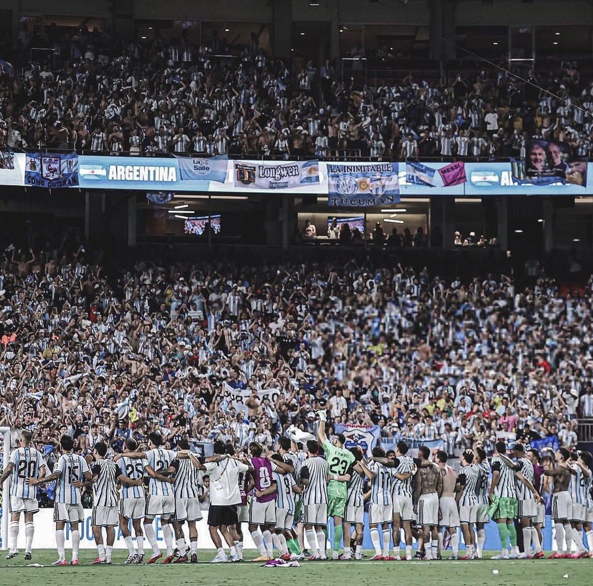 GerCarp35's tweet photo. Confiamos en ustedes, SIEMPRE.

Pase lo que pase: GRACIAS.

¡VAMOS TODOS UNIDOS, ARGENTINA! 🇦🇷 https://t.co/DiFhpnZPl5