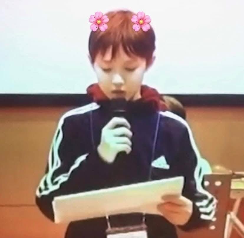 Tini7wva's tweet photo. @tomatinii 잘 들어주길 바랍니다✨ https://t.co/vVGvzBnzGV