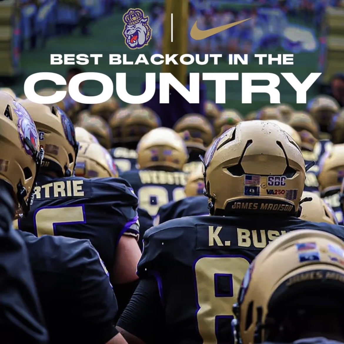 JMUSoundOff's tweet photo. The Best Blackout in the Country #GoDukes https://t.co/Ql78M35LqP