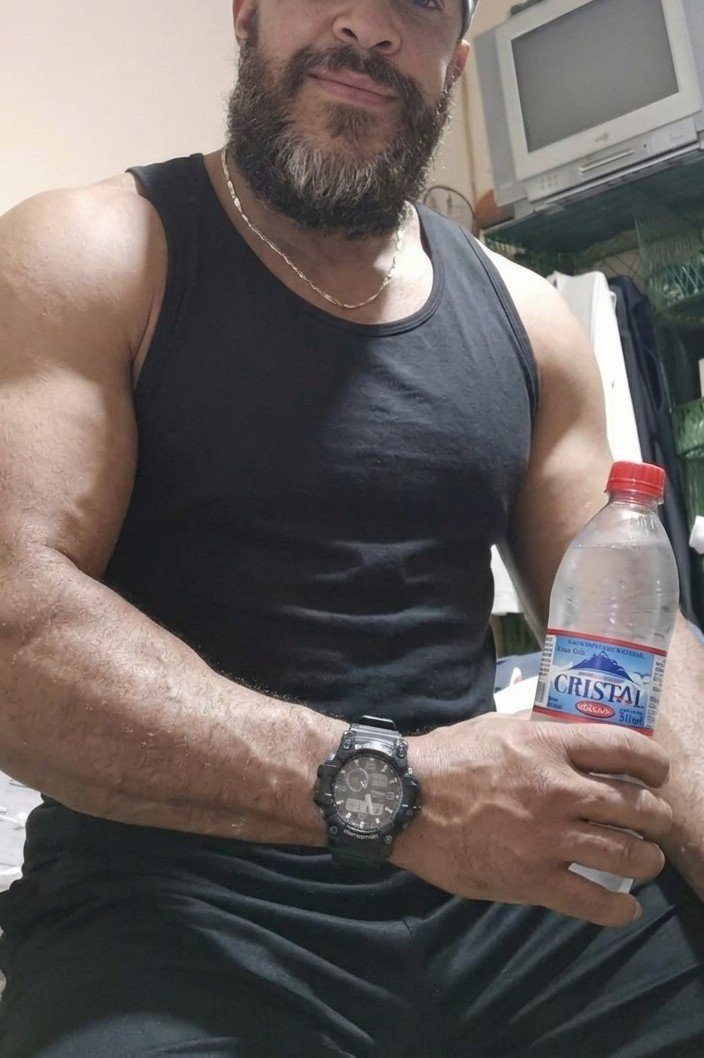 machete_goldo's tweet photo. Salgo de trabajar sudado y mi herramienta ya está pidiendo atención. Huele demasiado bien como para que te lo pierdas🔥
Mi Telegram tiene todo. Inf aquí 👉🏿 https://t.co/Cfujd0V7Bs https://t.co/kyCpY3mmPC