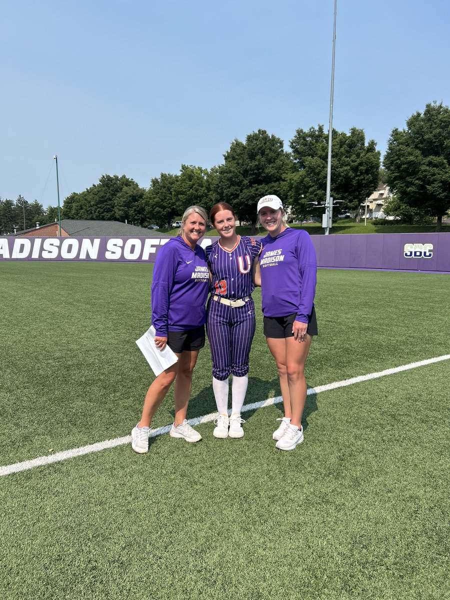 EllaDew13's tweet photo. Thank you so much @JMUSoftball for an awesome camp. I especially loved the defensive session while learning with @Coach_LaPorte. Thank you Coach Herzig for running a great camp. @nc_unitysutton https://t.co/fYYu04xJ5Q