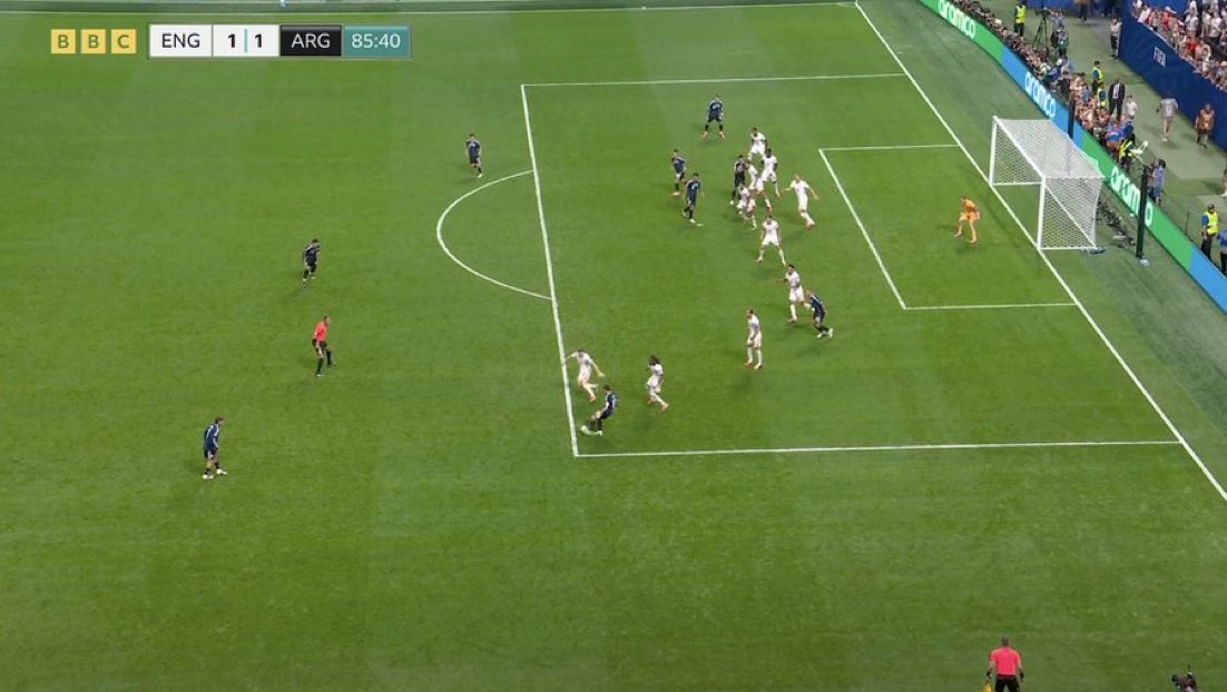 JeffFcb14's tweet photo. Imagina meter gol y mandar a tu equipo a defenderse

Tuchel eres una leyenda https://t.co/LyEMXjf5l6