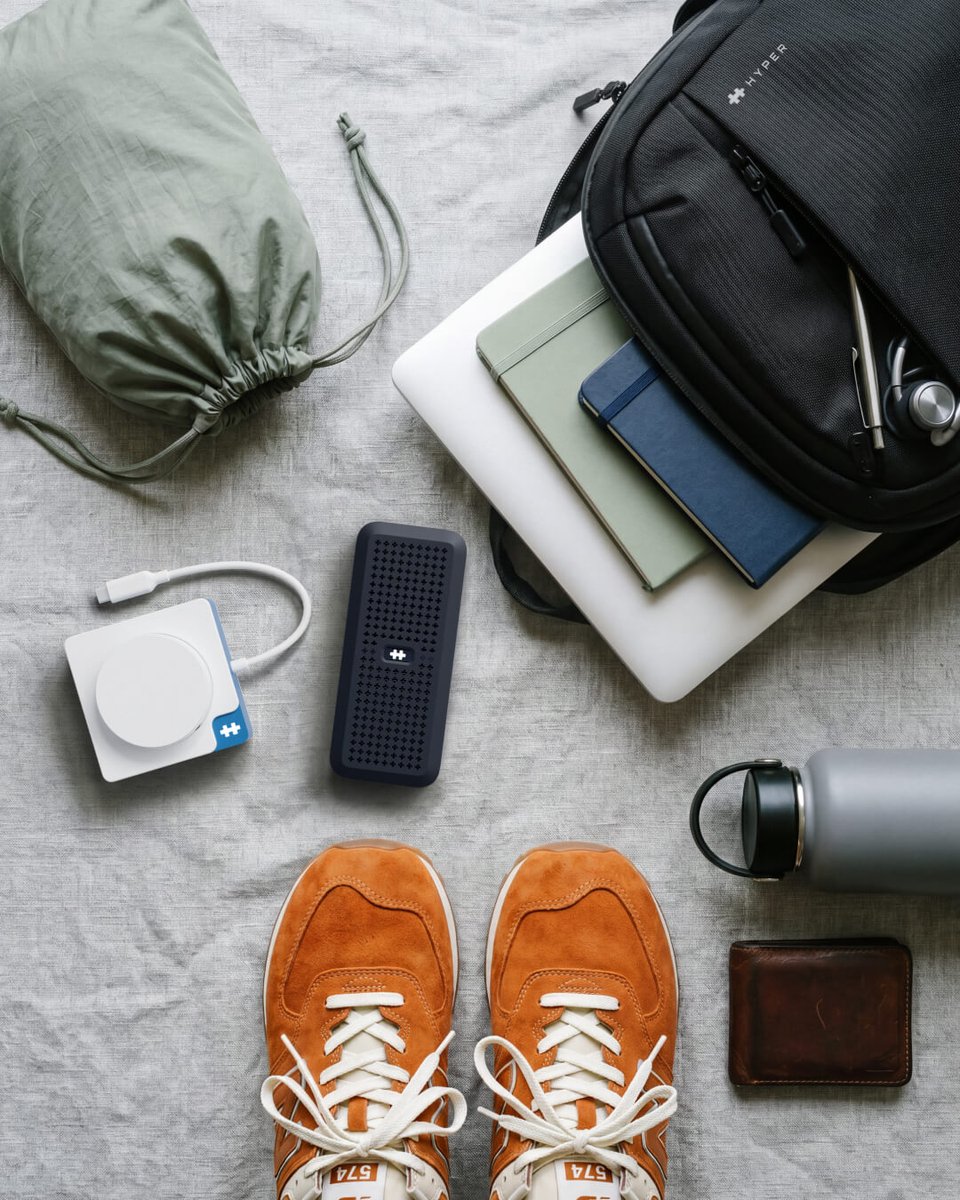 Hyper's tweet photo. #BackToSchool starts now. Chargers, storage, and gear, all 20% off. Get ready for every assignment. https://t.co/lvxQ4MnWpa https://t.co/4OwlbYRzsU