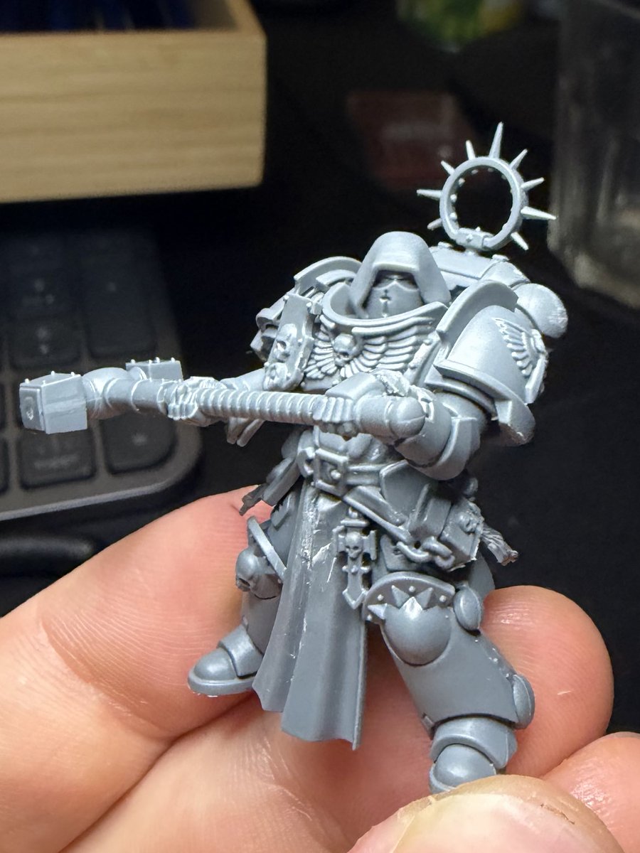 AdZdrada's tweet photo. @Snowy_Orca My own bladeguard with some inner circle companions head and weapon upgrade ! https://t.co/Jo9wmdoqB3
