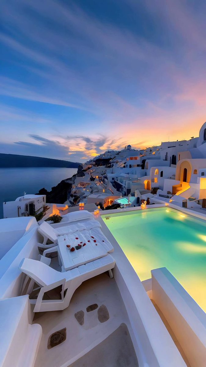 I_love_family1's tweet photo. Santorini, Greece 🇬🇷 https://t.co/4cVDRCIpny