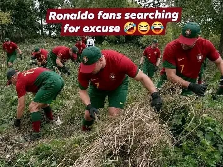puis553's tweet photo. @ChrisExcel102 Never make Messi angry...England is going to pay dearly because of those who provoke Messi over nothing...Why should Messi suffer because Portugal &amp; Penaldo lost their match? Why should Messi suffer because France &amp; Mbappe lost their match? 🤔 🙄 Messi...Messi...Messi...🐐 🇦🇷 https://t.co/aLWJZNyv1M