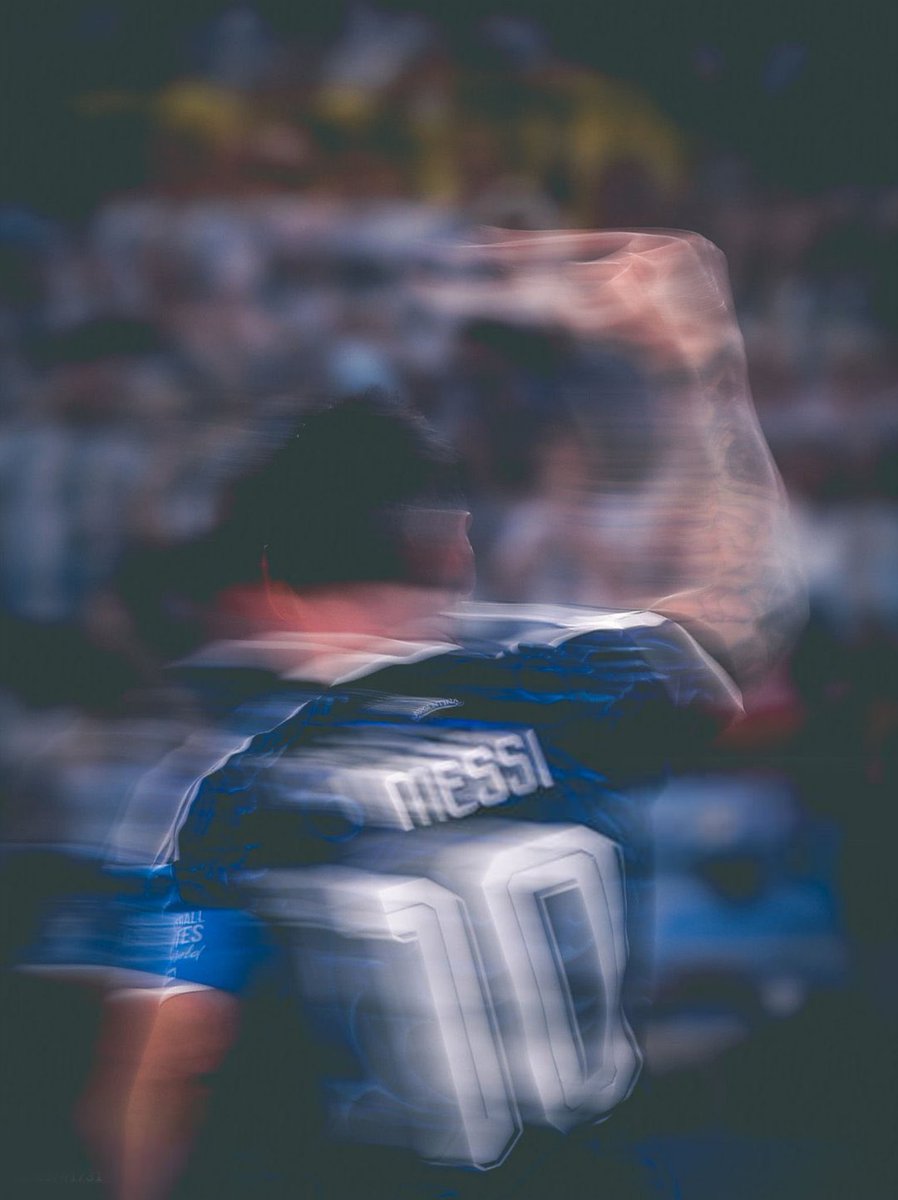 _wsn8's tweet photo. Lionel Messi 📸✨🩵
#FIFAWorldCup - #Messi https://t.co/JDy00GugRT
