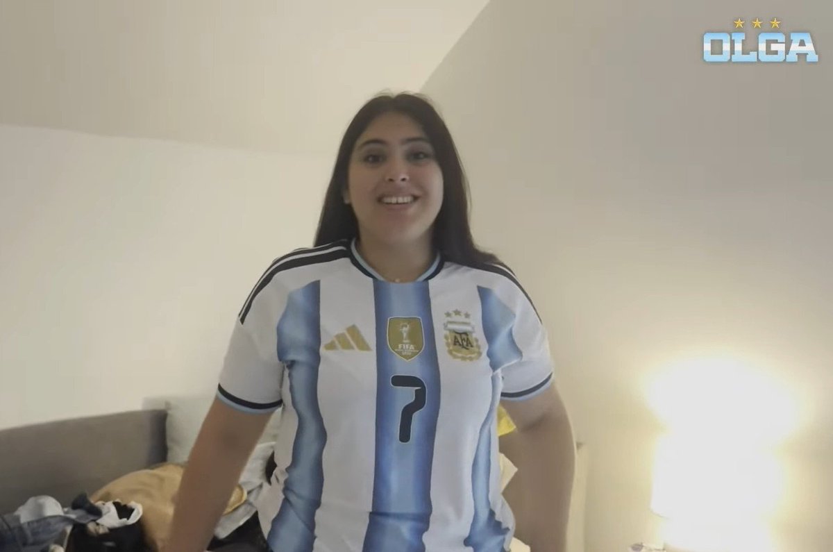 hyvngirl's tweet photo. 🇦🇷🤍 https://t.co/iJ3IlfSQem