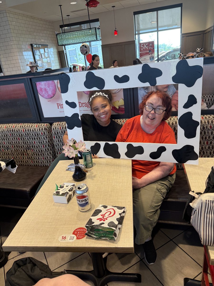 LARCinLansing's tweet photo. Staff and clients from our Senior Room celebrated Cow Appreciation Day yesterday by heading to Chick-fil-a for lunch! https://t.co/8pzERJBr0s