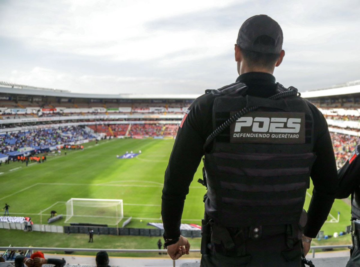 RRNoticiasqro's tweet photo. 🔴#Querétaro🔴 Listo operativo especial de seguridad para el Gallos Blancos vs América @IovanPH 

Aquí te contamos👉 https://t.co/B28Shb5jpm 👈 https://t.co/BWh9QlbuYy