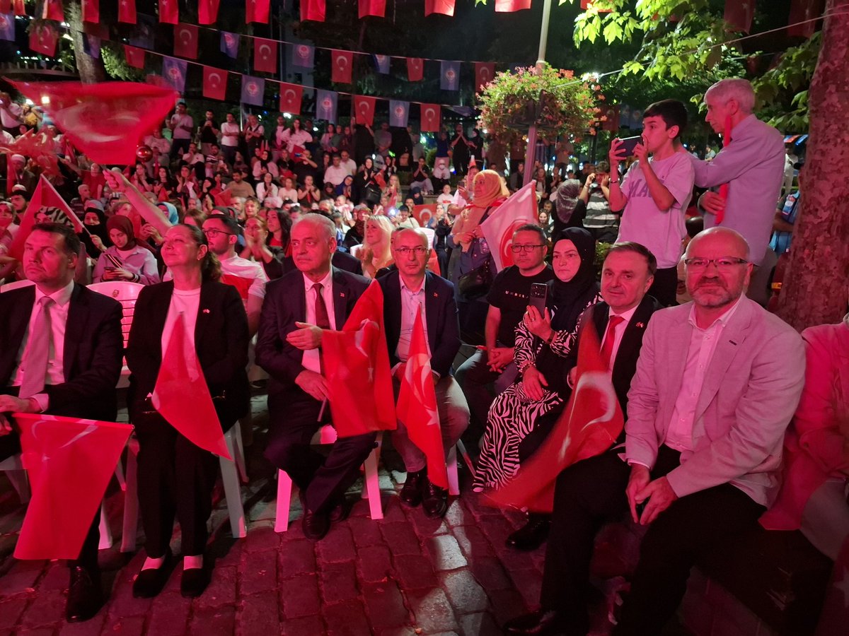 TrabzonMUSIAD's tweet photo. Trabzon Valiliği tarafından düzenlenen 15 Temmuz Demokrasi ve Milli Birlik Günü Anma Programına Şube Başkanımız Mesut İskenderoğlu katılım sağlamıştır.
#MUSIAD
#gencmusiadtrb
#avmesut https://t.co/jQeMaCojug