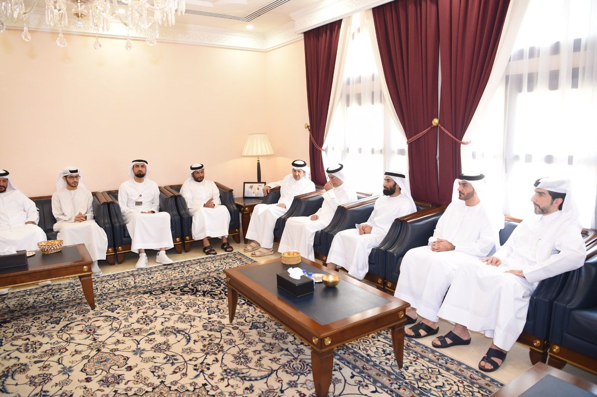 QatarCons_Dubai's tweet photo. استقبل سعادة القنصل العام لدولة قطر في دبي، بمقر القنصلية العامة، إلى جانب أصحاب معالي الوزراء، وكبار المسؤولين، والقناصل العامين، الذين قدموا واجب العزاء في وفاة المغفور له بإذن الله تعالى، صاحب السمو الأمير الوالد الشيخ حمد بن خليفة آل ثاني طيب الله ثراه https://t.co/x4VCoPjjjx