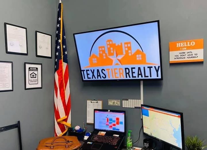 TexasTierRealty's tweet photo. Are you a veteran? Let us help you find a home! We can help you navigate the buying process with VA loans and other programs designed to help US veterans. Call or text us at 281.407.1670 to learn more. https://t.co/keZnj4Zv20