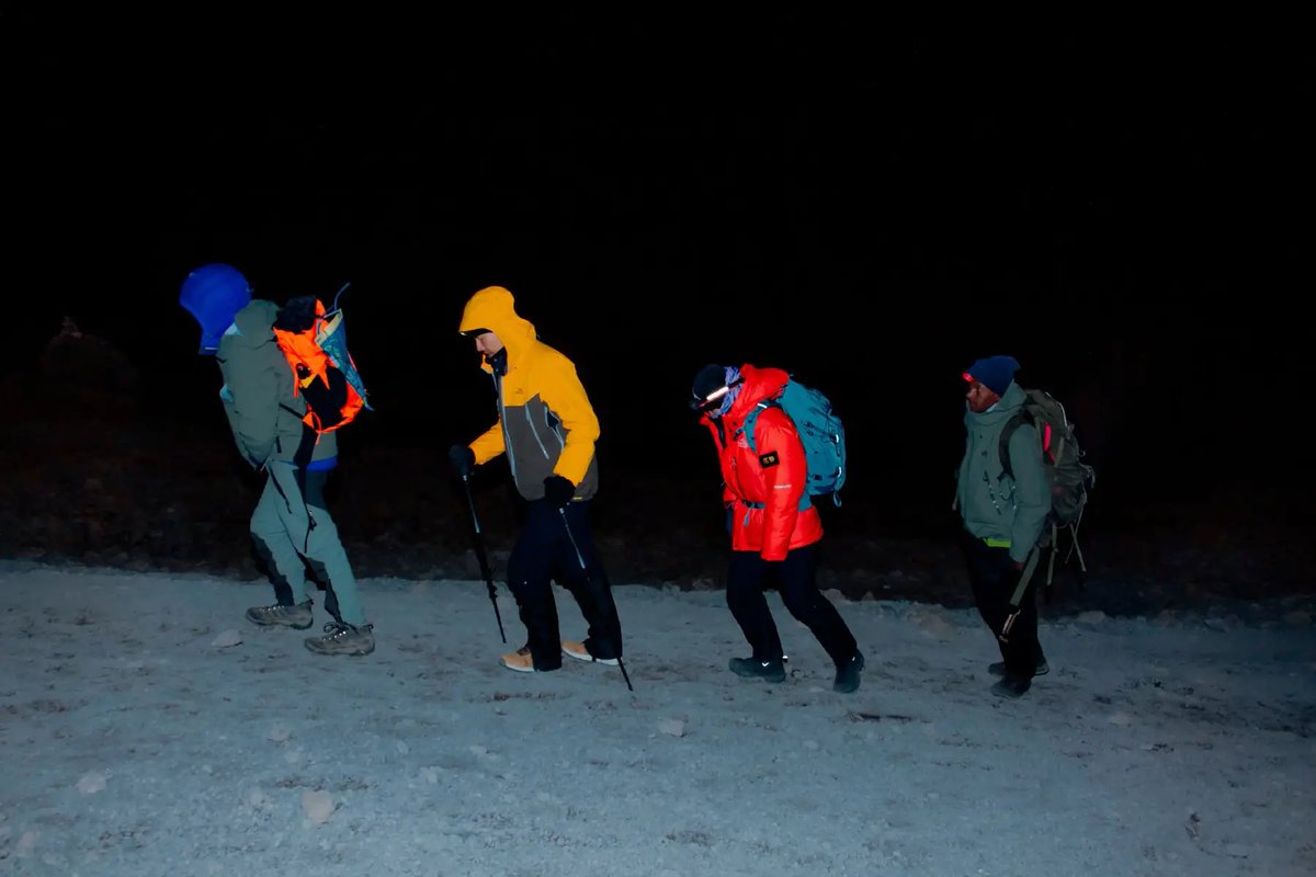 Exceed_Tours's tweet photo. 7 Days Kilimanjaro Trek - Machame Route 

China 🇨🇳 &amp; Tanzania 🇹🇿

For Inquiry:
DM or Send us the Email:

info@exceedexpectationstours.com
WhatsApp: +255744614540 https://t.co/uc9Vuq91Nt
