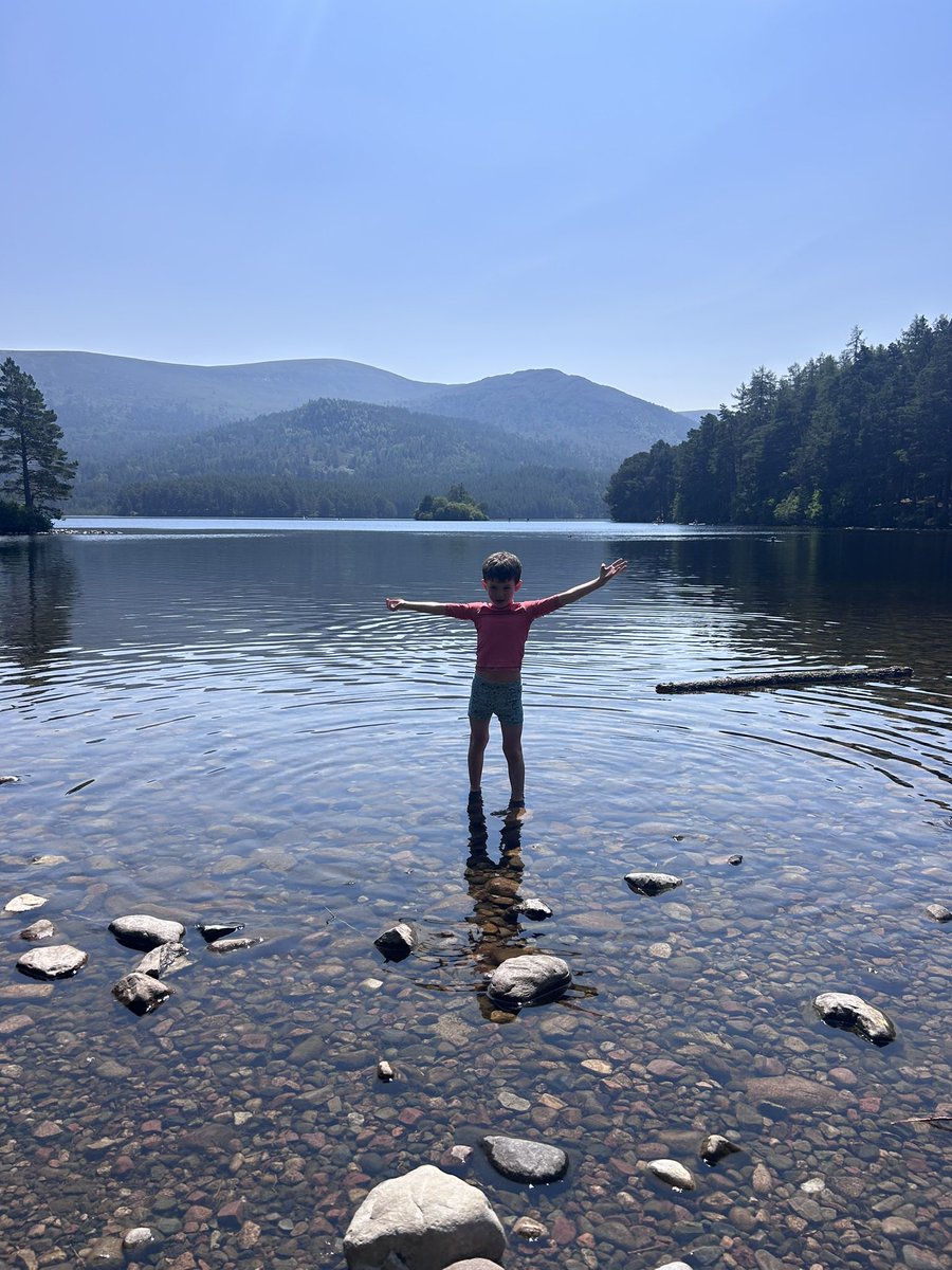 Peteskii's tweet photo. Loch an Eilein was stunning! 😎🤩 https://t.co/b5B7S5oxZA