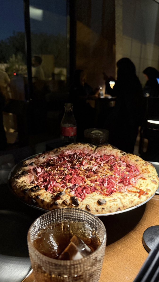 iirami122's tweet photo. اوبن داي 
-blu pizza 🍕 https://t.co/vfqPNB8aZX
