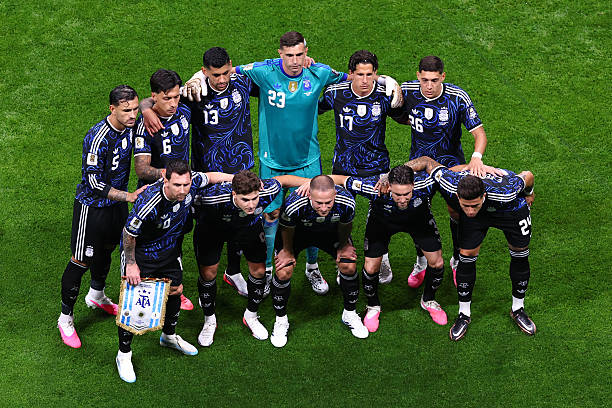 Mercado_Ingles's tweet photo. 🚨 Argentina solo ha ganado 1 de los 8 partidos que se ha enfrentado a Inglaterra en toda la historia, en la victoria 2-1 en Junio de 1986 por los Cuartos de Final de la Copa Mundial. (4 Derrotas + 3 Empates). 🇦🇷🏴󠁧󠁢󠁥󠁮󠁧󠁿 https://t.co/7PY2jCUEjp