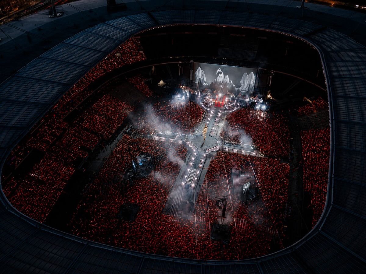 NoiseNationn's tweet photo. 📸 Le Stade de France de The Weeknd vu du ciel 🤩 https://t.co/Y77TbVCuh4