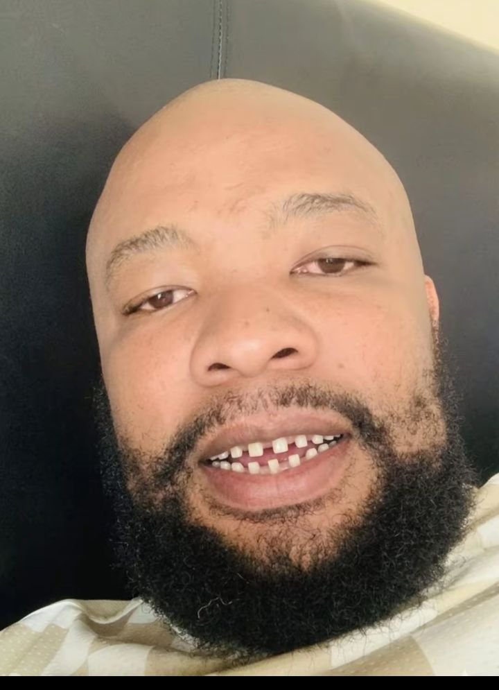soft___gurl's tweet photo. Asking for my uncle can braces help?? https://t.co/pb8RsqjnRQ