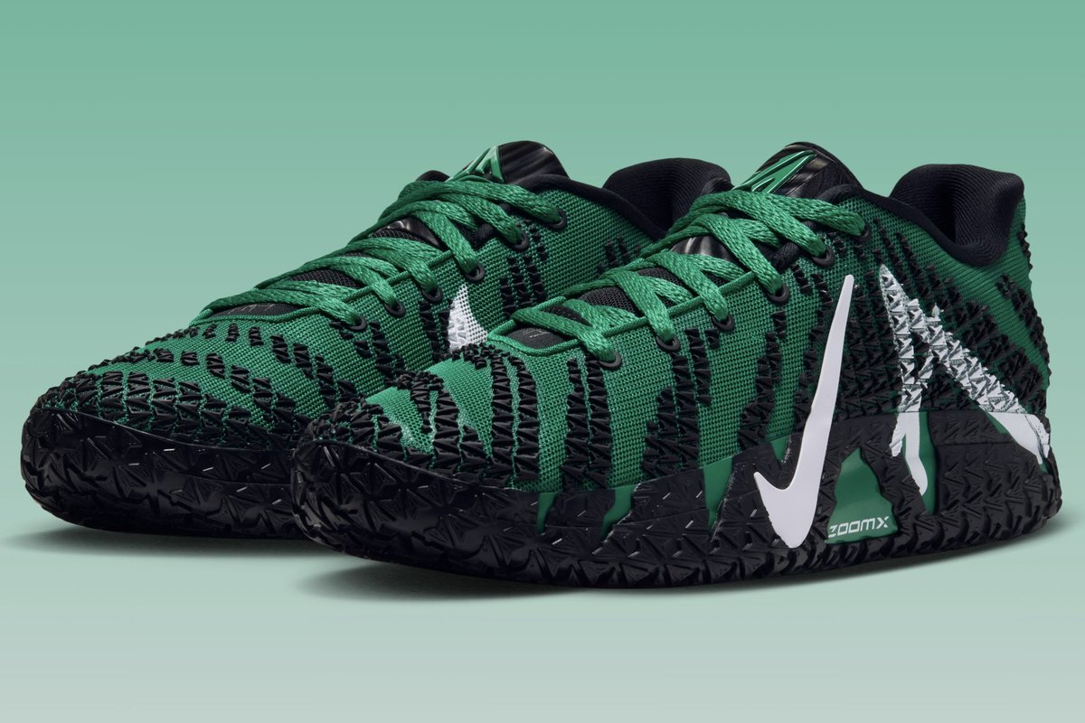 SoleRetriever's tweet photo. JUST DROPPED: Nike Ja 3 “Welcome to the Garden” 🍃🌱 @JaMorant 

Available now via Nike 📱💻

📝 IX5372-300
💵 $135 https://t.co/0ZaYtImtYu