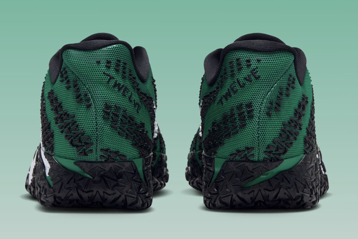 SoleRetriever's tweet photo. JUST DROPPED: Nike Ja 3 “Welcome to the Garden” 🍃🌱 @JaMorant 

Available now via Nike 📱💻

📝 IX5372-300
💵 $135 https://t.co/0ZaYtImtYu