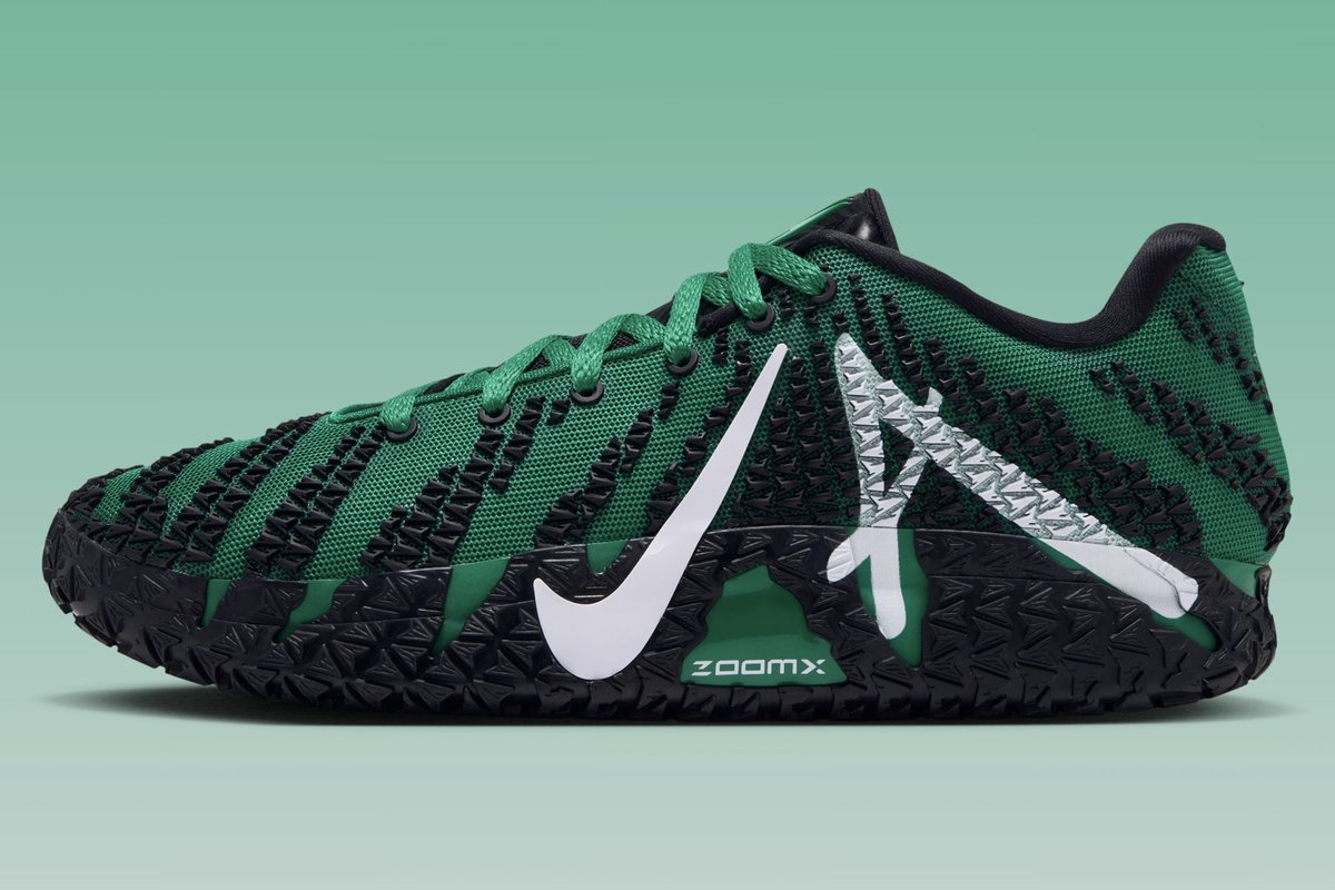 SoleRetriever's tweet photo. JUST DROPPED: Nike Ja 3 “Welcome to the Garden” 🍃🌱 @JaMorant 

Available now via Nike 📱💻

📝 IX5372-300
💵 $135 https://t.co/0ZaYtImtYu