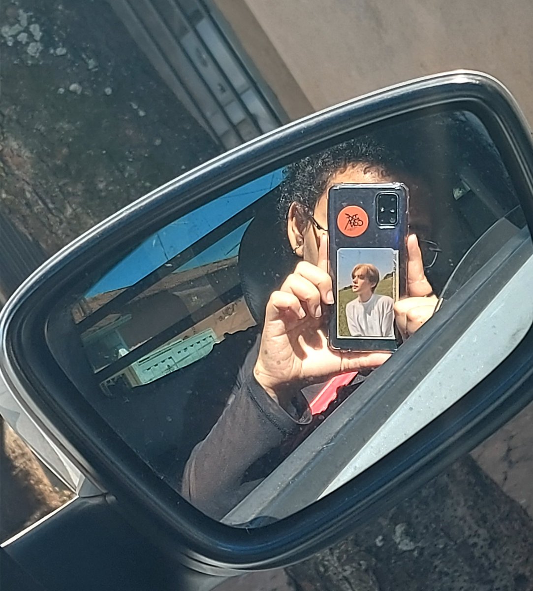 laubbdb tweet picture