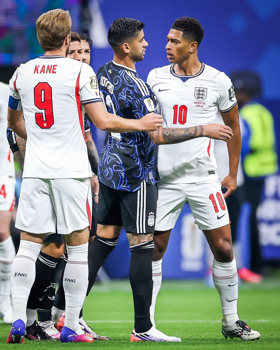 brfootball's tweet photo. Already off to an intense start ⚔️ https://t.co/tFsVOl0RxQ