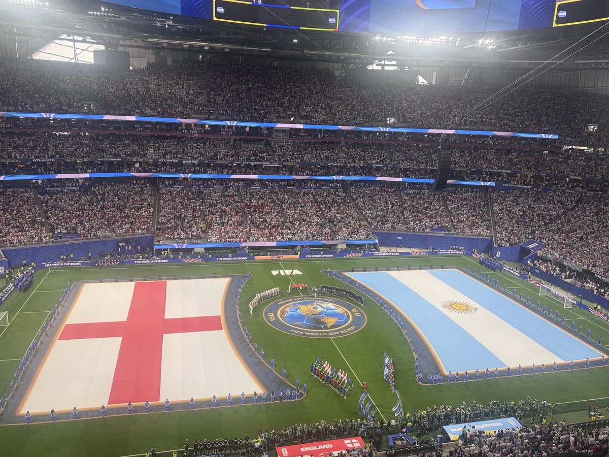FluxCFC's tweet photo. 🚨Joe Cole Sparks Reactions on his Take on Argentina Vs England World Cup semi final:

The whole world is desperate for Messi to reach the final. FIFA’s basically rolling out the red carpet for Argentina.
And you know what? England should use that energy as rocket fuel.

Tell the players: “They all want Messi to win? Good. Let’s give them the middle finger.”

This is classic ‘Us vs The World’ territory. Argentina aren’t just coming to play football — they’re coming with the dark arts. The diving, the moaning, the constant little digs.

We saw it in ’98 — Simeone, the so-called hard man, rolling around like he’d been shot after a tiny touch from Beckham and getting him sent off. Classic.

De Paul is gonna be all over Jude Bellingham, pinching, poking, winding him up non-stop. They play right on the edge of the rules.

England can’t just show up and play pretty football. They’ll have to survive the circus first.
This isn’t conspiracy talk — I’m not saying it’s rigged. But the global vibe is crystal clear: they want Argentina (and Messi) to go all the way.