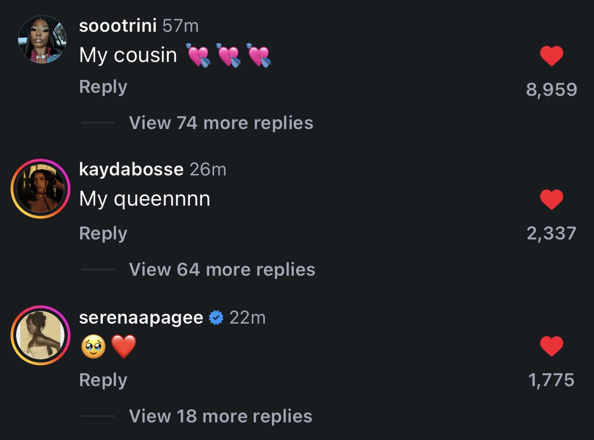 battinsonhive's tweet photo. My families are merging together im gonna fckin cry https://t.co/8zpLgEgFg9
