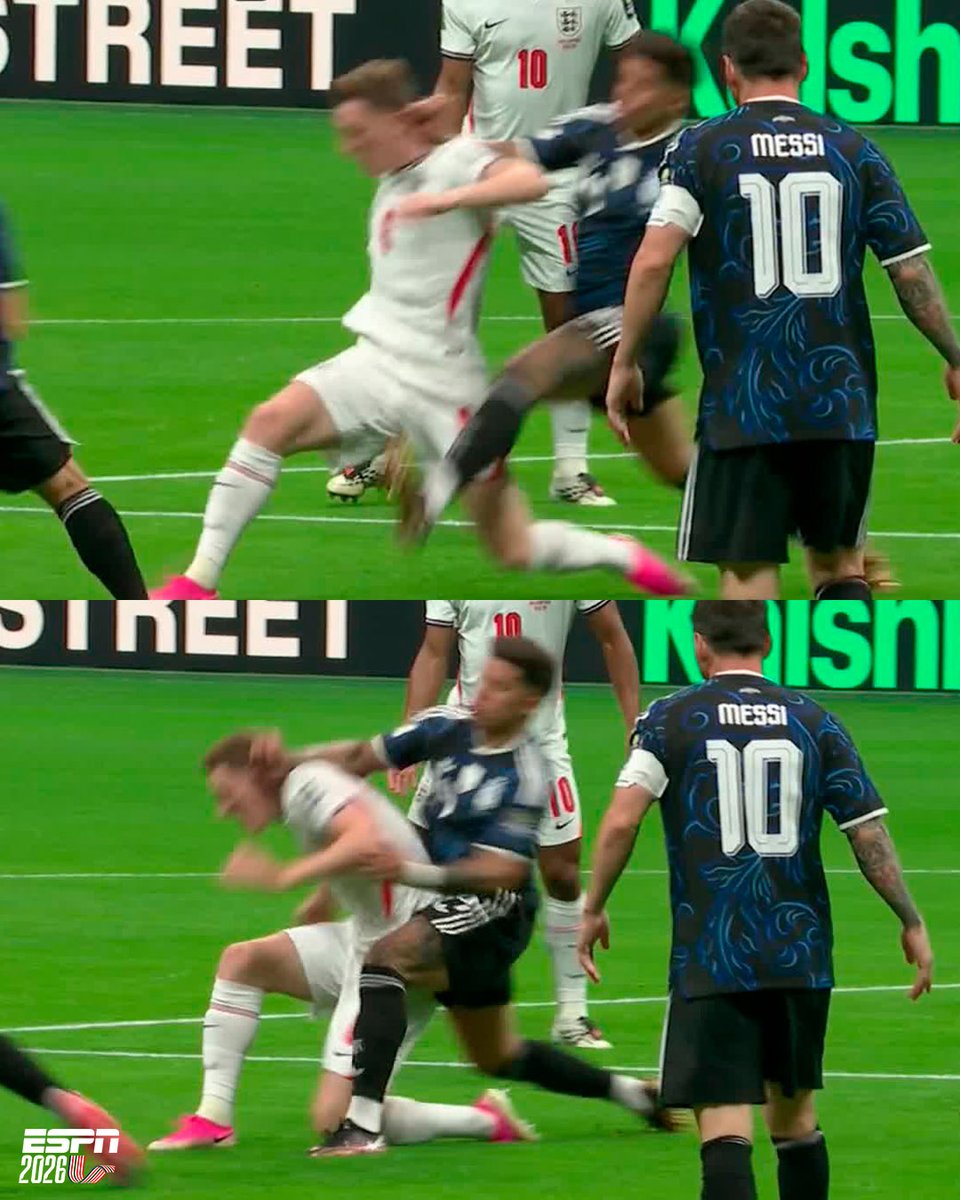 ESPNDeportes's tweet photo. ¿Era para tarjeta? 👀 

Apenas habían transcurrido 3 minutos y ocurrió esta jugada de Enzo sobre Anderson. https://t.co/woUzq5ZgkC