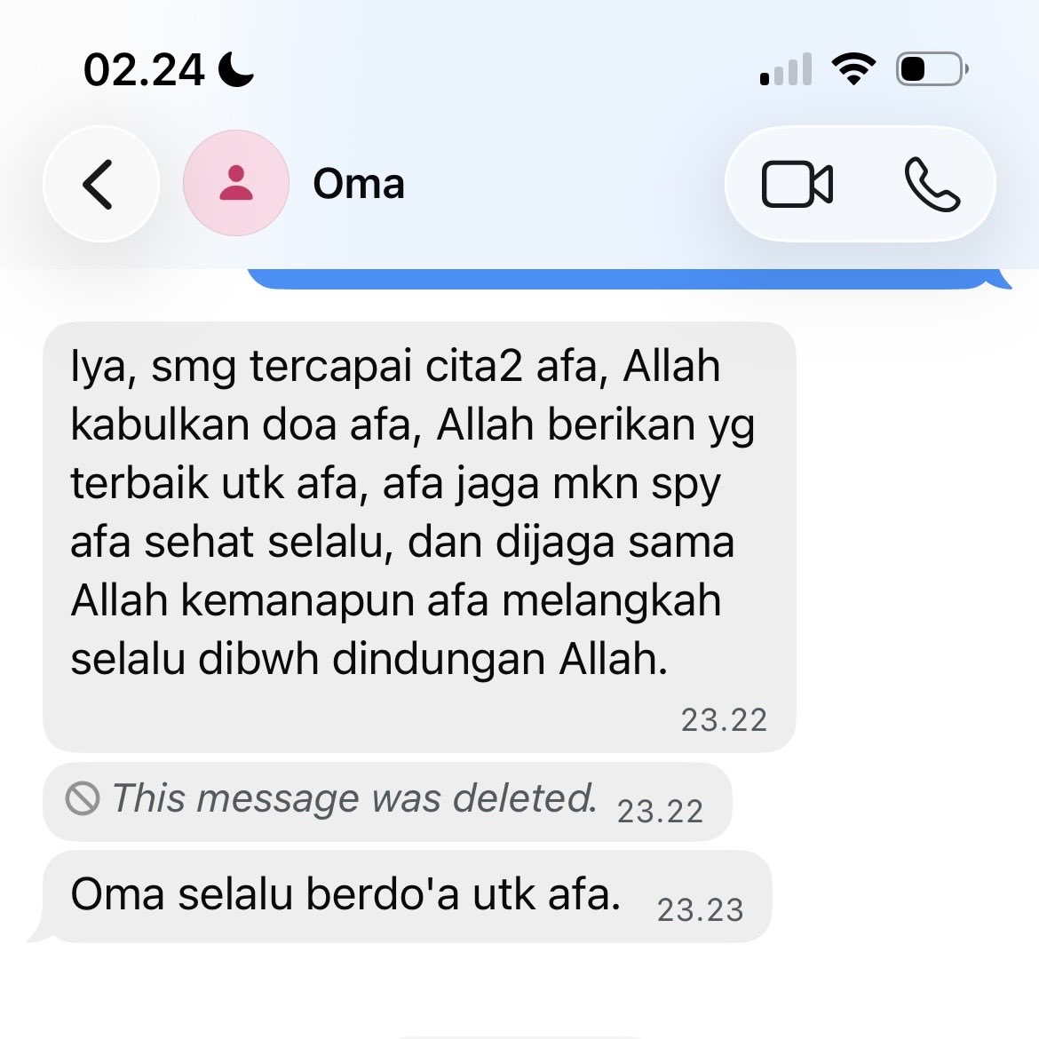 HAHKOKBlSA's tweet photo. After I got rejected by fk &amp; fkg berkali-kali my grandma always checked on me gapapa ambil fh? (She knows that to be a doctor is my biggest dream) 😢 i hope next year tahun gw yaa huhuhu i love my grandma ♥️ https://t.co/KlakzHb8Po