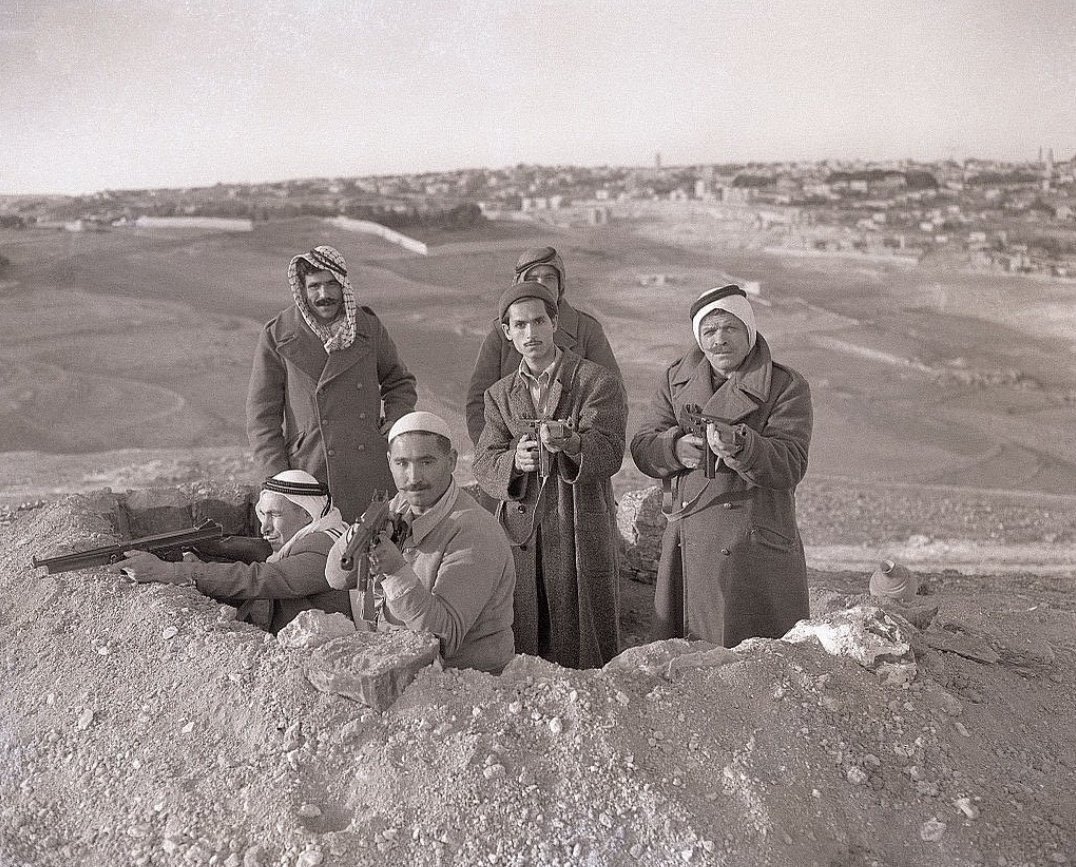 RealZoya1's tweet photo. 🔴HISTORIC 1948 NAKBA PHOTO
Jihadists from Iraq, Syria, Tunisia, Saudi Arabia, and Palestine-Jordan outside Al-Quds Jerusalem.

Waiting for the momentous slaughter of the Jews. https://t.co/u1SxCsLlzW