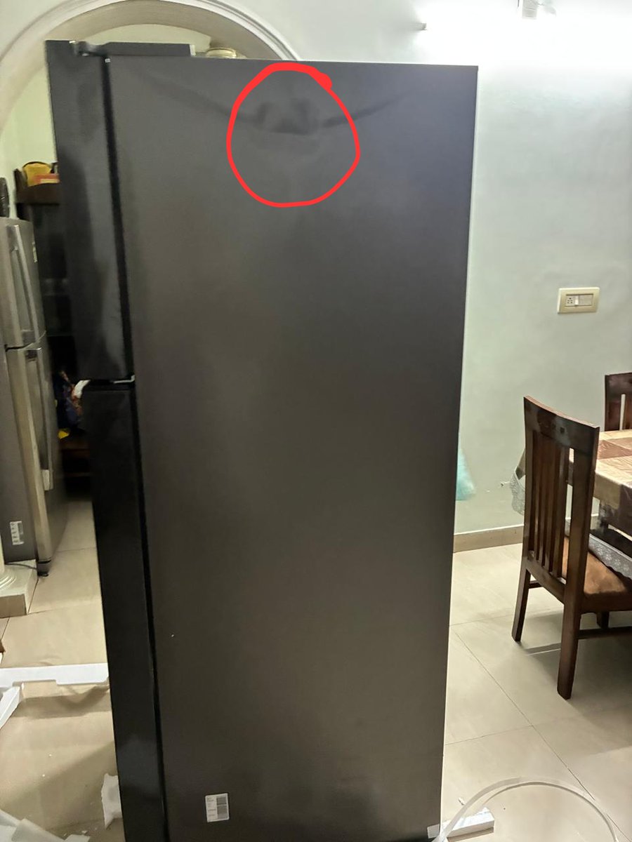 Sedzz_22's tweet photo. Ordered a Samsung refrigerator on Prime day sale from amazon. On the day of delivery, the product was clearly damaged, so I declined the order outright and DID NOT share the OTP. Even though it had "Open Box Delivery", the order still showed as delivered without OTP. https://t.co/M9SKFRY5wB