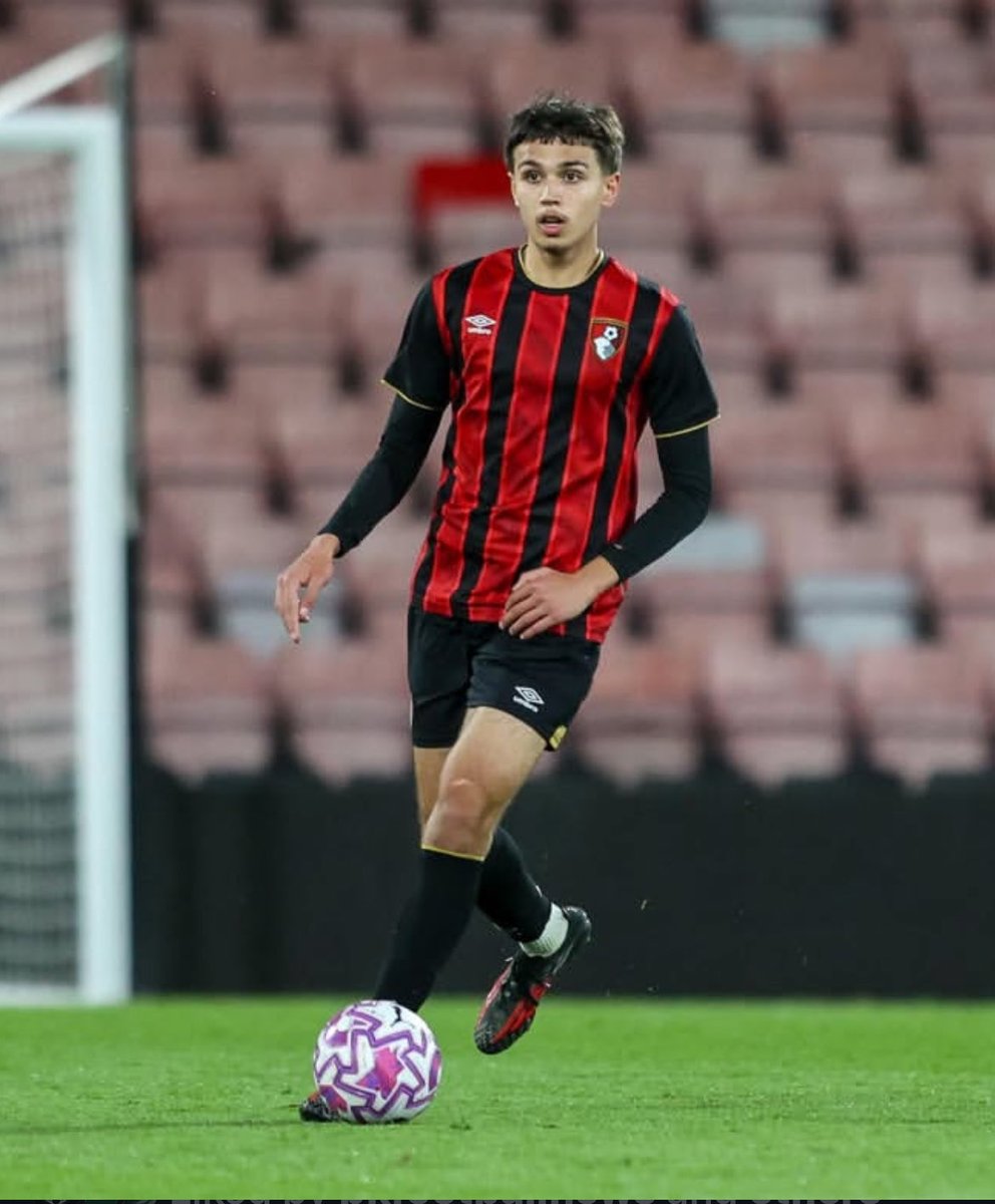 Pakfootball56's tweet photo. 🇵🇰 PFF must act now.

Ameer Salah-Al’Din Ali (17), a centre-back at AFC Bournemouth U21, is eligible for both Pakistan and Iraq.

Iraq are already pushing to secure him. If the PFF continues to wait, Pakistan will lose another top talent—just like Zidane Iqbal. https://t.co/OiXsAJsV07