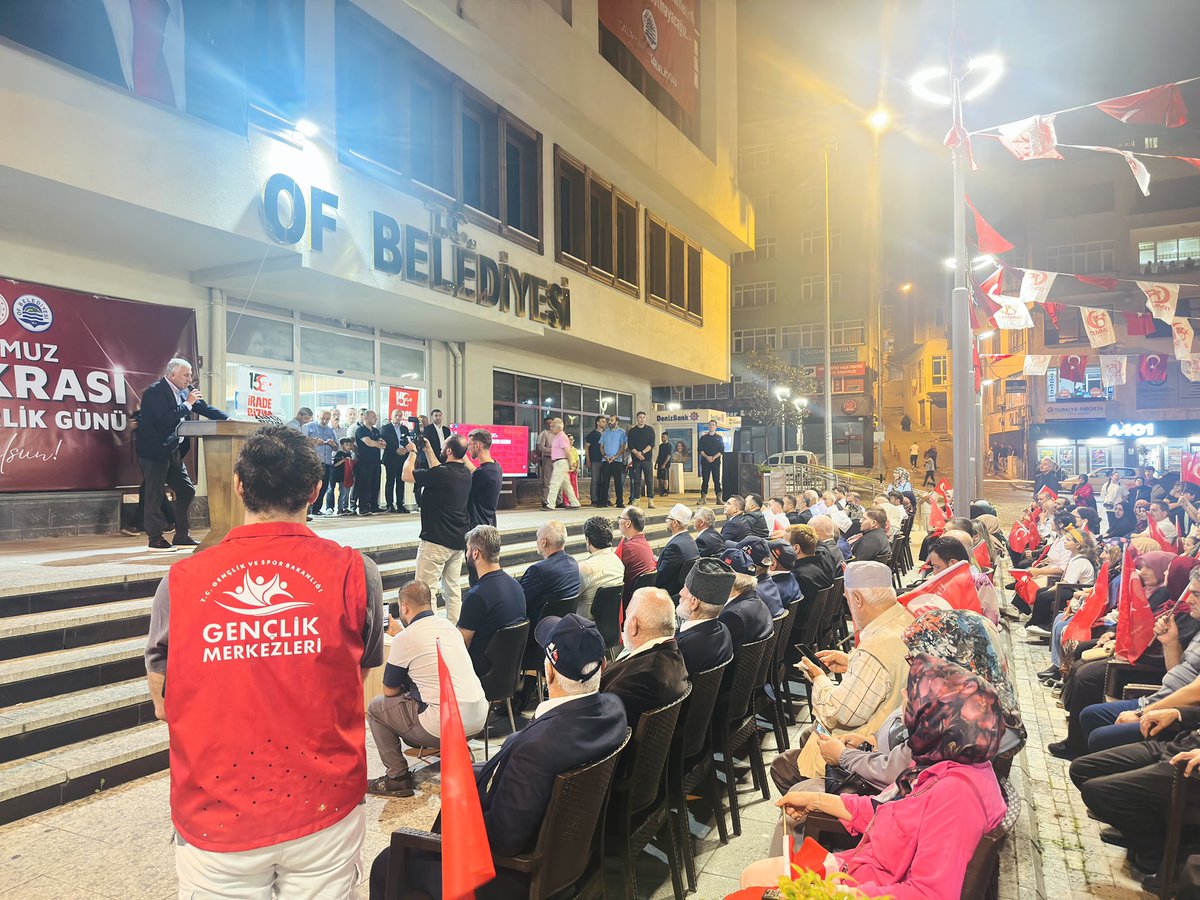 GSB_OFGM's tweet photo. 🇹🇷 15 Temmuz Demokrasi ve Millî Birlik Günü’nün 10. yılında;

Başta aziz şehitlerimiz ve kahraman gazilerimiz olmak üzere, o gece milli iradeye sahip çıkarak vatanı için cesaretle mücadele eden tüm kahramanlarımızı rahmet, minnet ve saygıyla anıyoruz.

Unutmadık, unutmayacağız.. https://t.co/7r5SR0hQdJ
