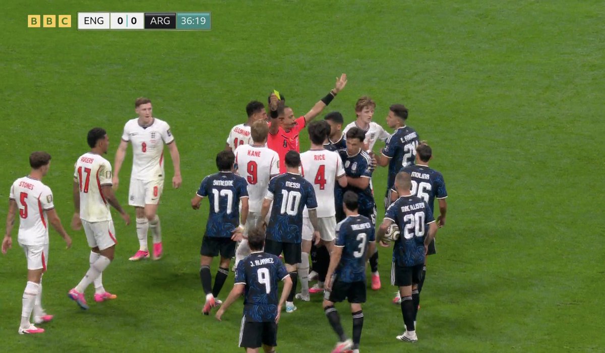 matchwith_K's tweet photo. Yellow card for Elliot for bringing Messi down but no card was shown for Yamal yesterday for bringing Mbappe down🤔🤔
#THESEARETHEISSUES https://t.co/HglsE95Z2n