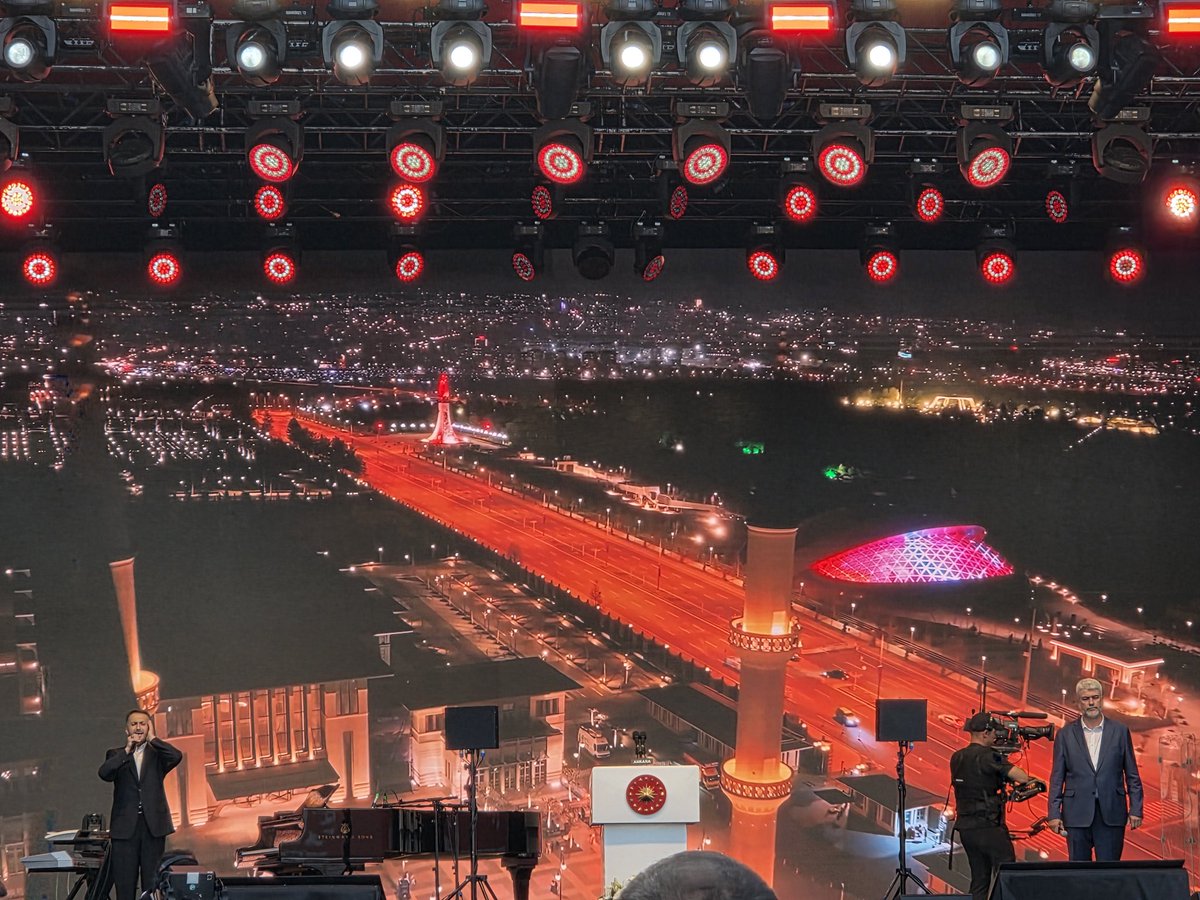 BahaddinMeral's tweet photo. 15 Temmuz Demokrasi ve Milli Birlik Günü 10.Yıl Özel Programında Sayın Cumhurbaşkanımızı dinliyoruz. https://t.co/44mYL3gAkB