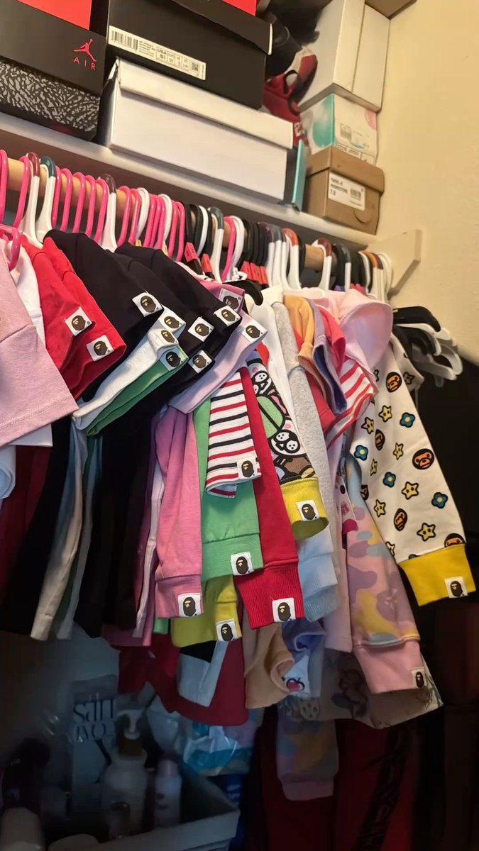 grailedpolice's tweet photo. You made it if your kids closet looks like this https://t.co/ROecxVIHnx