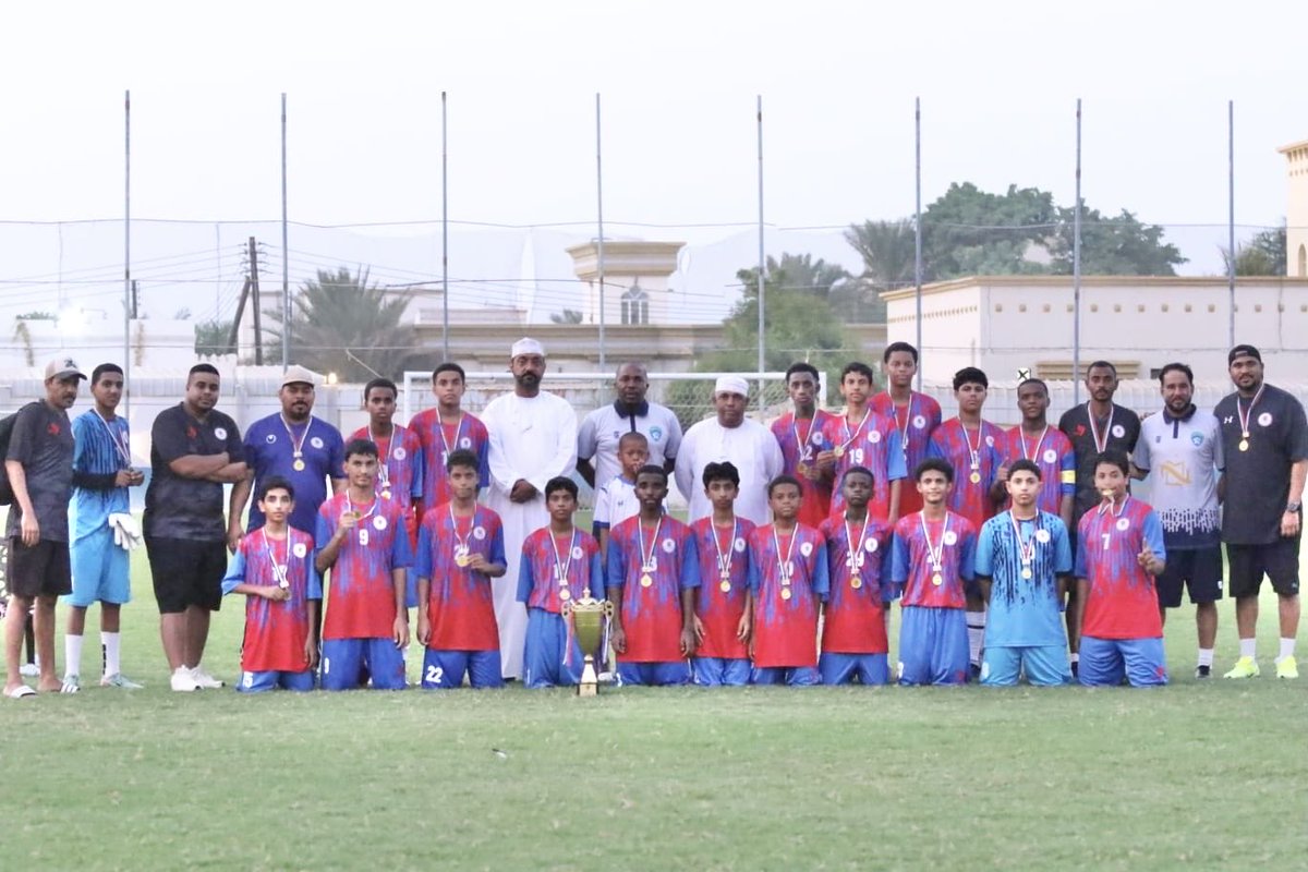 122Jenz's tweet photo. نُبارك لناشئي الجنز حصولهم على كأس البطولة الرباعية التي نظمتها أكاديمية نجوم الغد للناشئين .. 
ألف مبروك للجهاز الفني والإداري واللاعبين من تقدم إلى تقدم 💙❤️ https://t.co/jV87hJaSbt