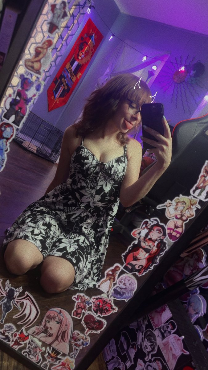 PandasObsession's tweet photo. Going live.💜

Come keep me company… or don’t. I’ll just assume you hate me.😭🎮

https://t.co/PNfQFW97vJ https://t.co/EzexQDgTVl