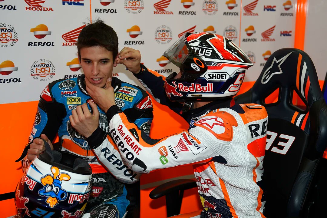 Atan170582's tweet photo. 2014 Valencia MotoGP Test 😁 https://t.co/twtdPfgkY9