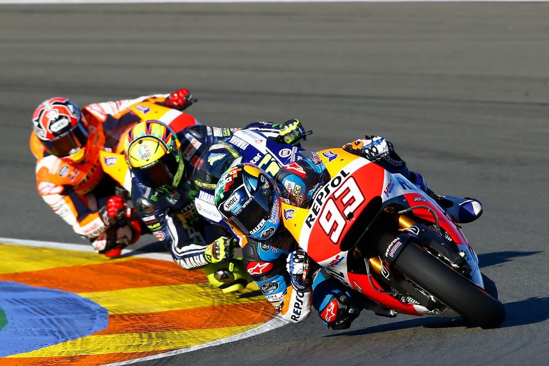 Atan170582's tweet photo. 2014 Valencia MotoGP Test 😁 https://t.co/twtdPfgkY9